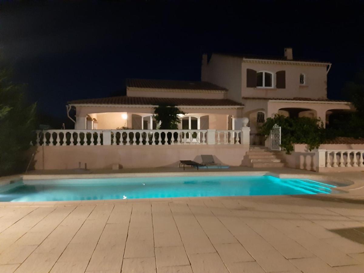 La Villa Des Ames Liees Draguignan Eksteriør billede